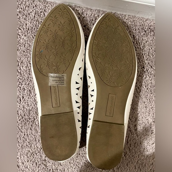 UNIONBAY Women's Ballet Winner Scalloped Flats- White, Size 9.5, Summer/Spring - Picture 7 of 8